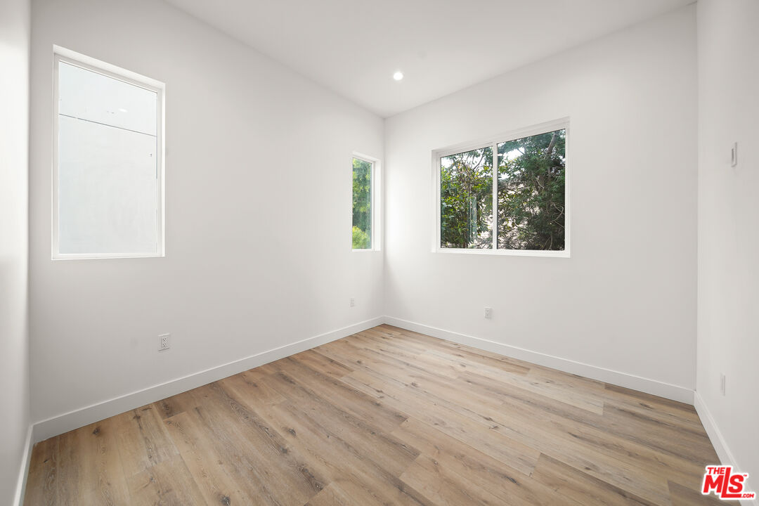1518 Magnolia Ave