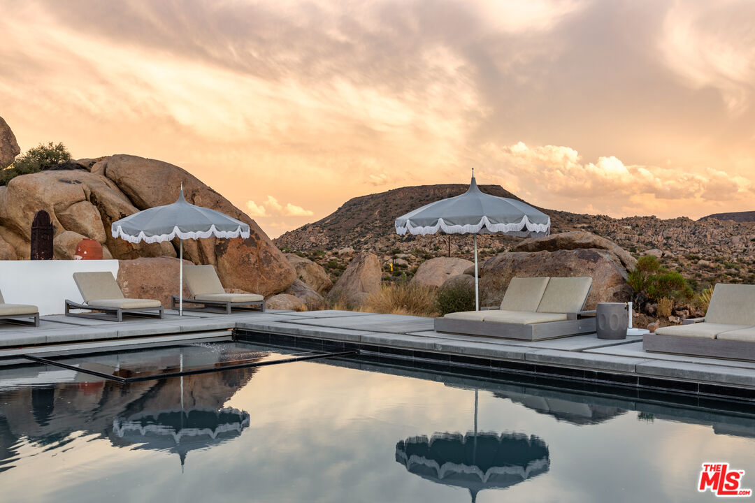 53252 Pipes Canyon Rd