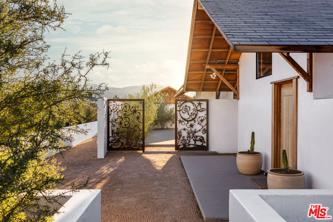 53252 Pipes Canyon Rd