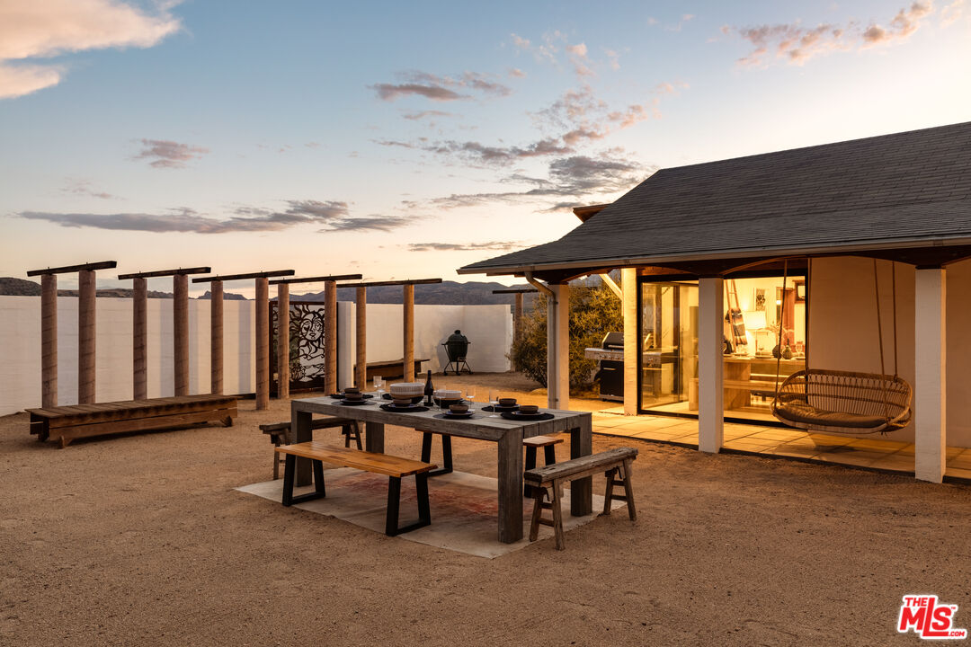 53252 Pipes Canyon Rd