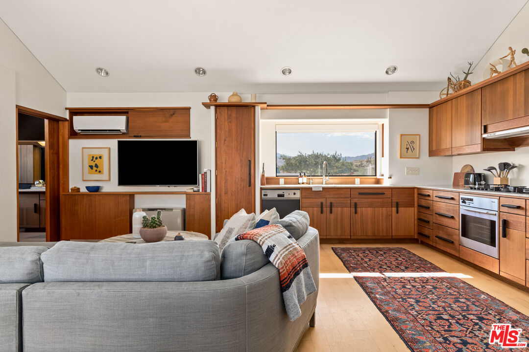 53252 Pipes Canyon Rd