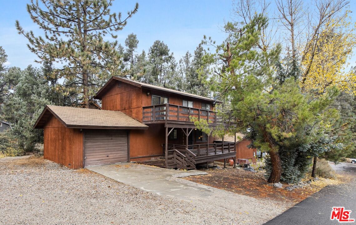 2317 Maplewood Way