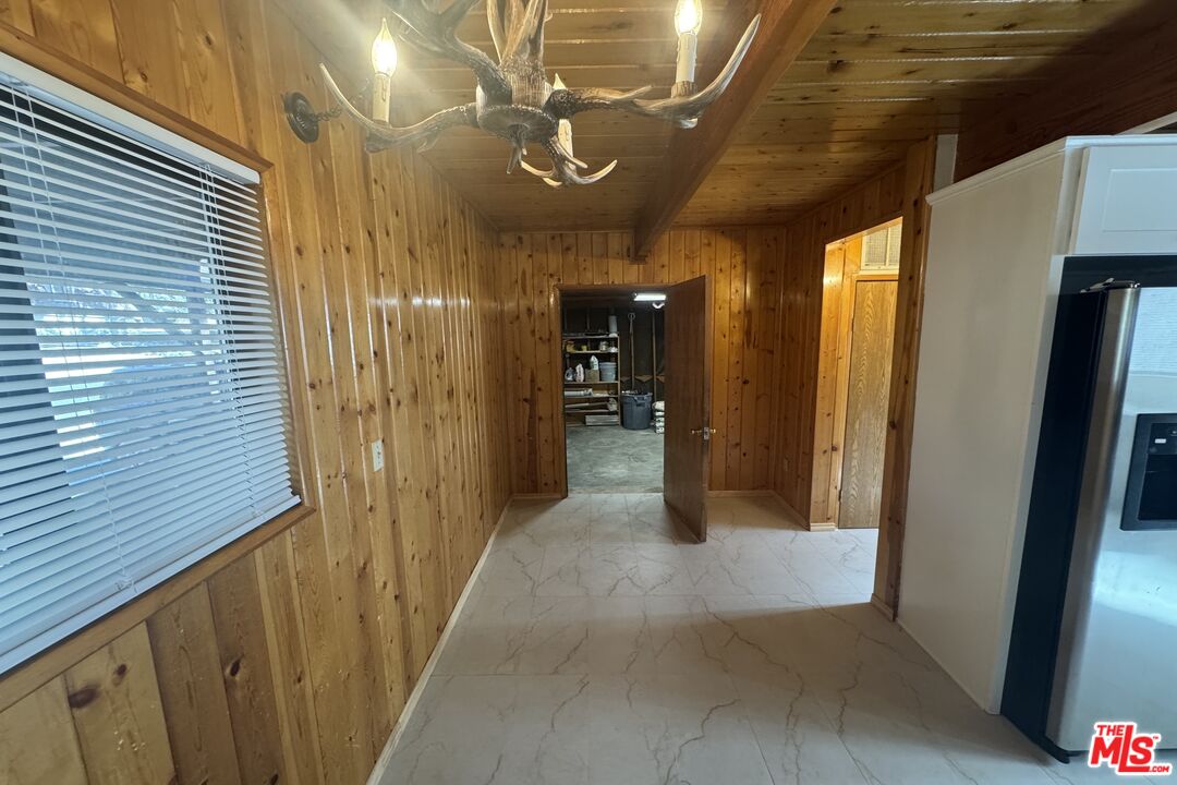 2317 Maplewood Way