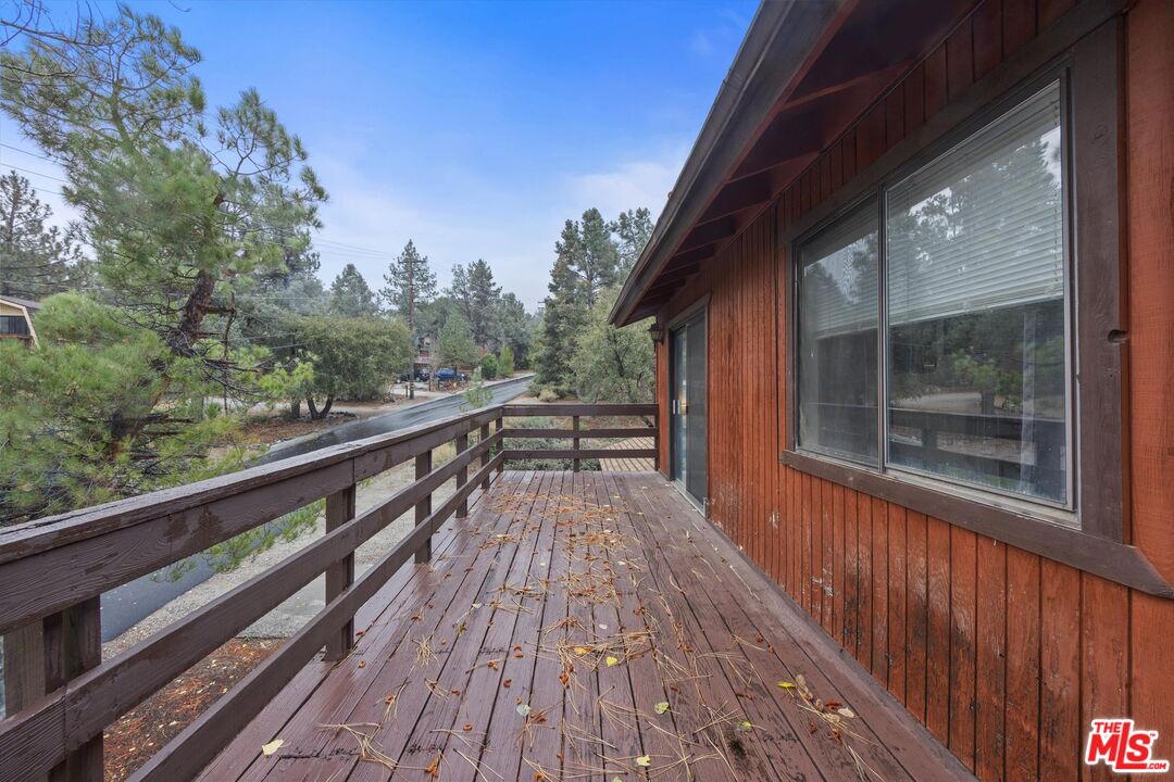 2317 Maplewood Way