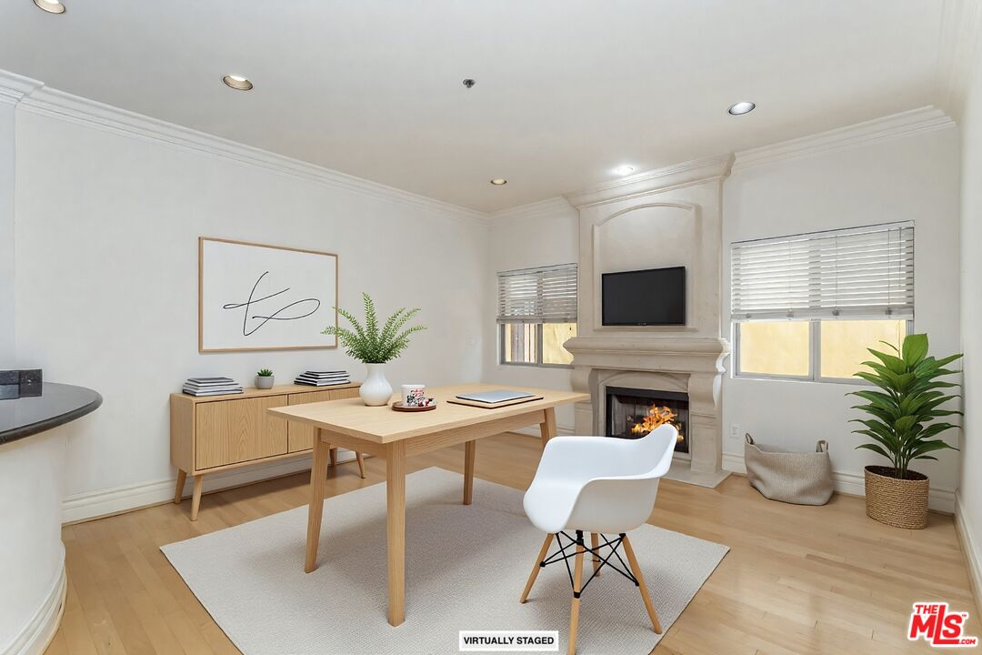 10364 Almayo Ave Unit: 103