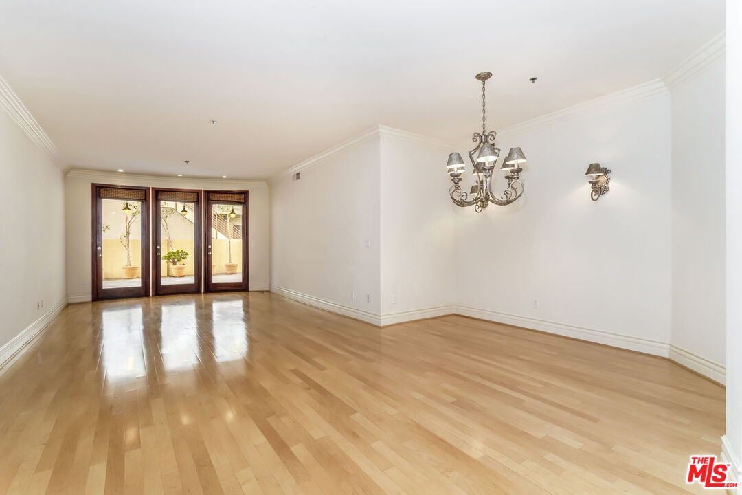 10364 Almayo Ave Unit: 103