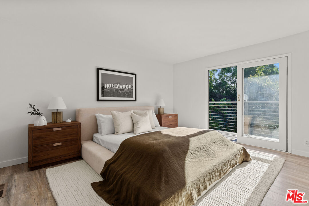 2753 La Cuesta Dr