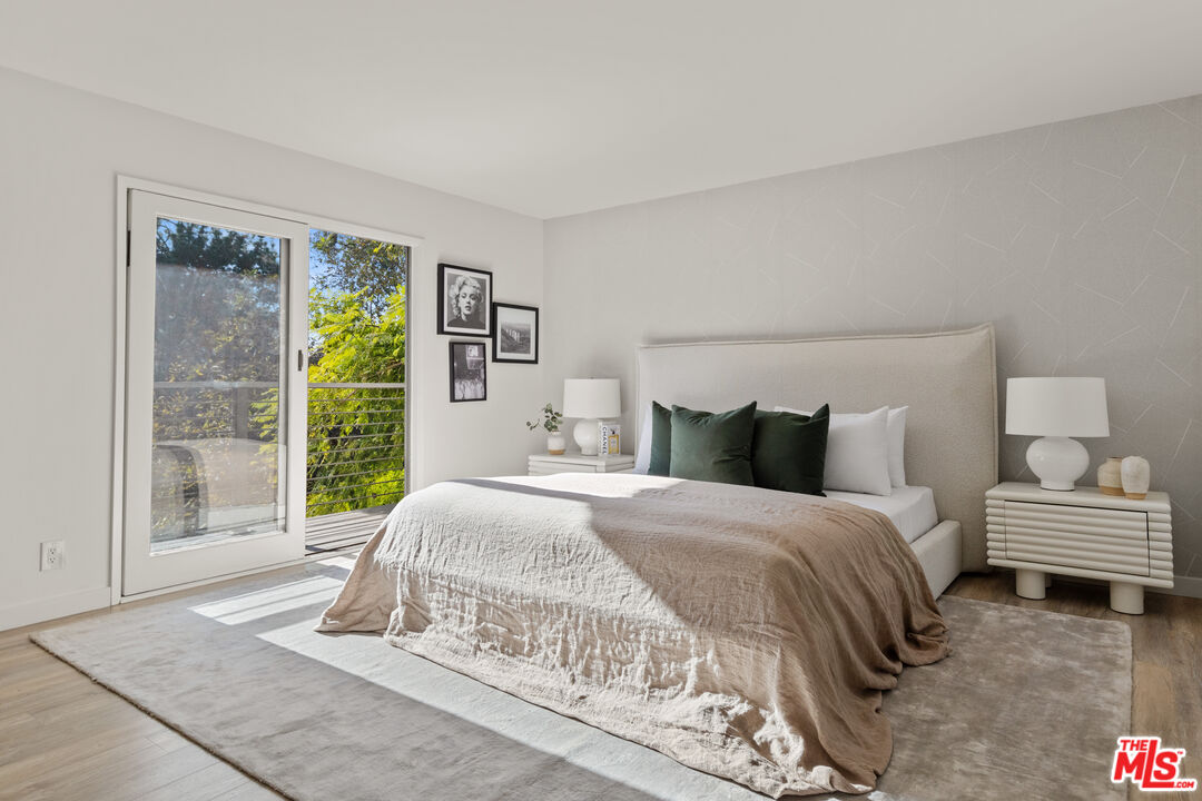2753 La Cuesta Dr