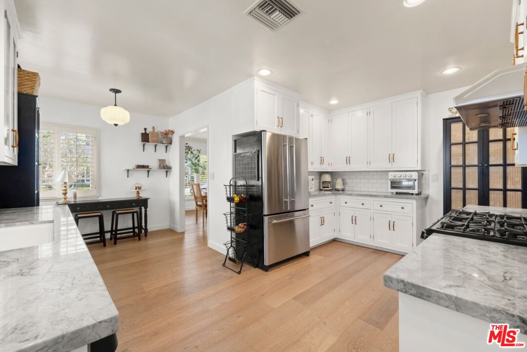 3001 Patricia Ave