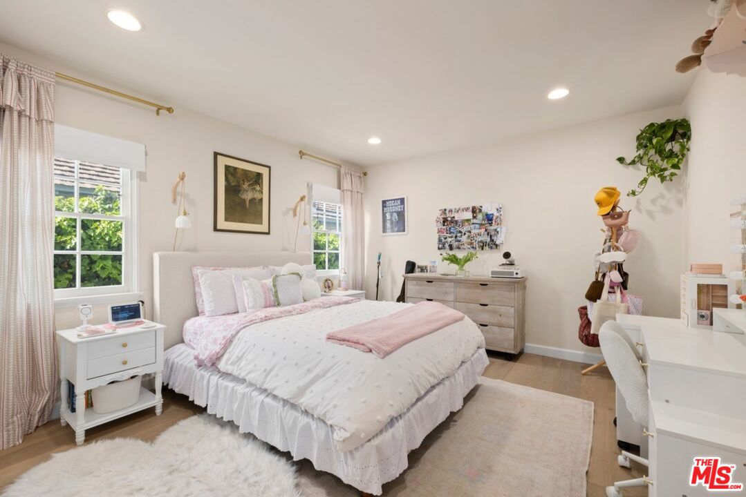 3001 Patricia Ave