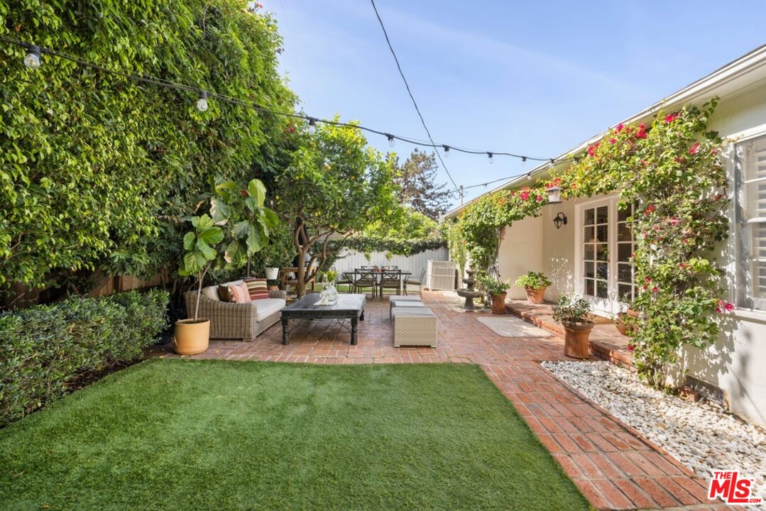 3001 Patricia Ave