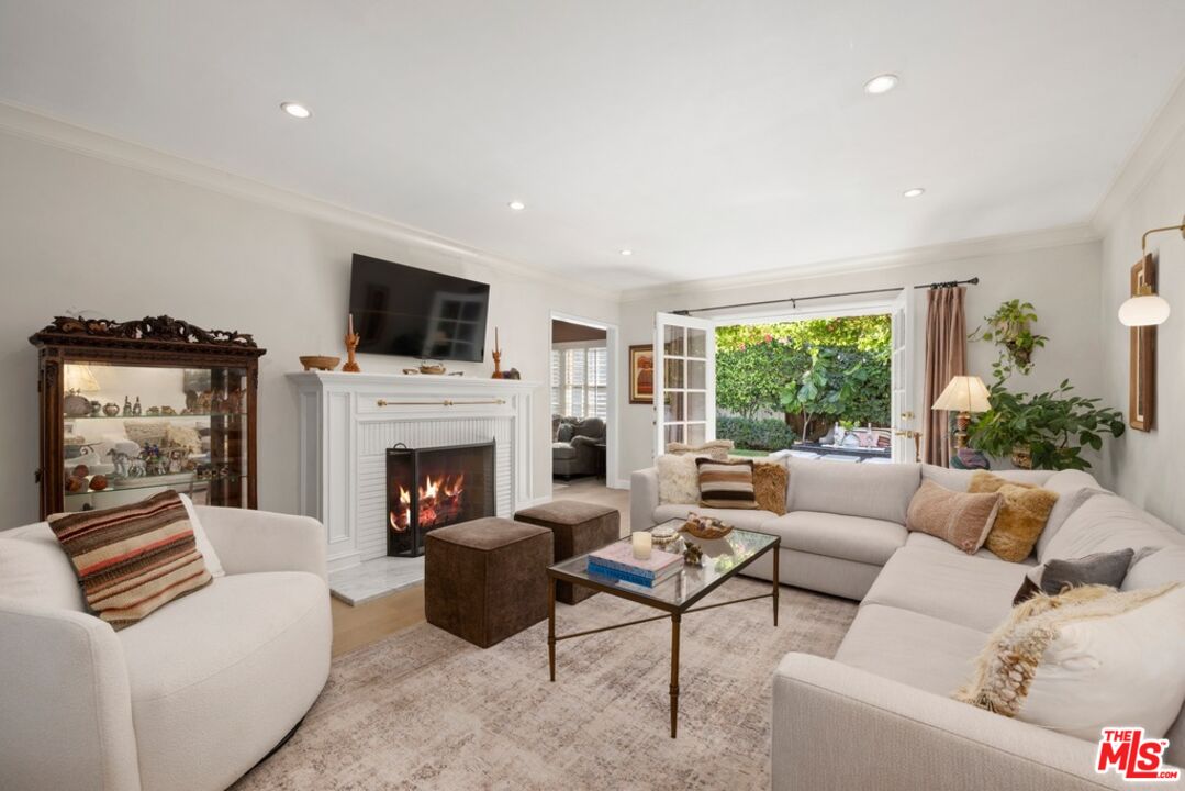 3001 Patricia Ave