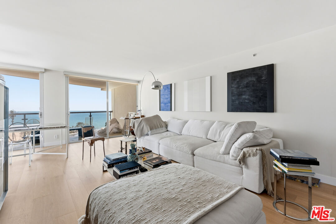 201 Ocean Ave Unit: 904P