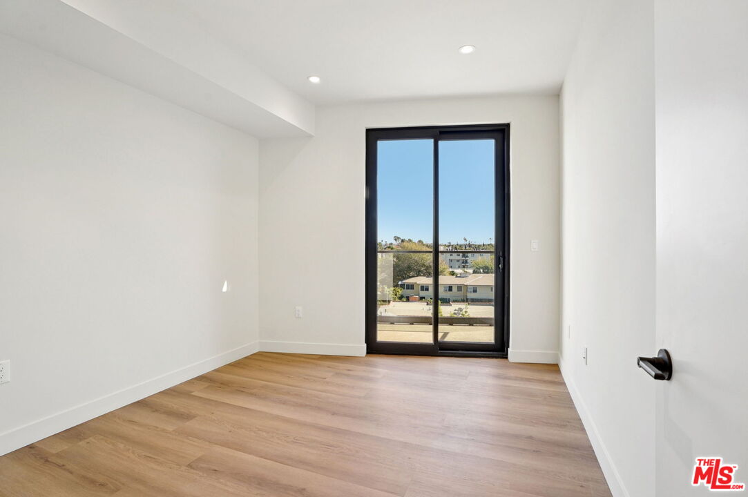 1110 S Spaulding Ave Unit: PH2