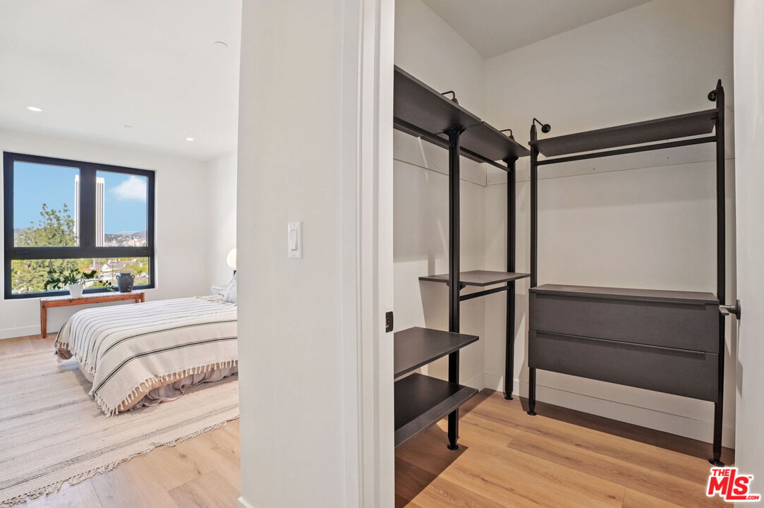 1110 S Spaulding Ave Unit: PH2