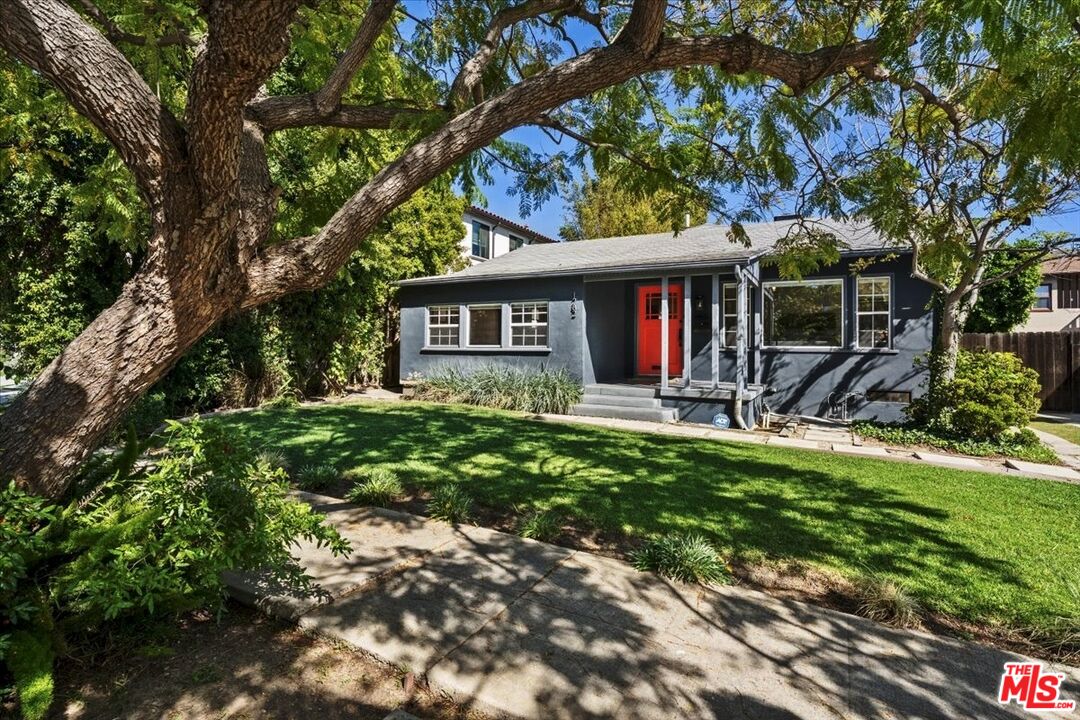 1282 Meadowbrook Ave