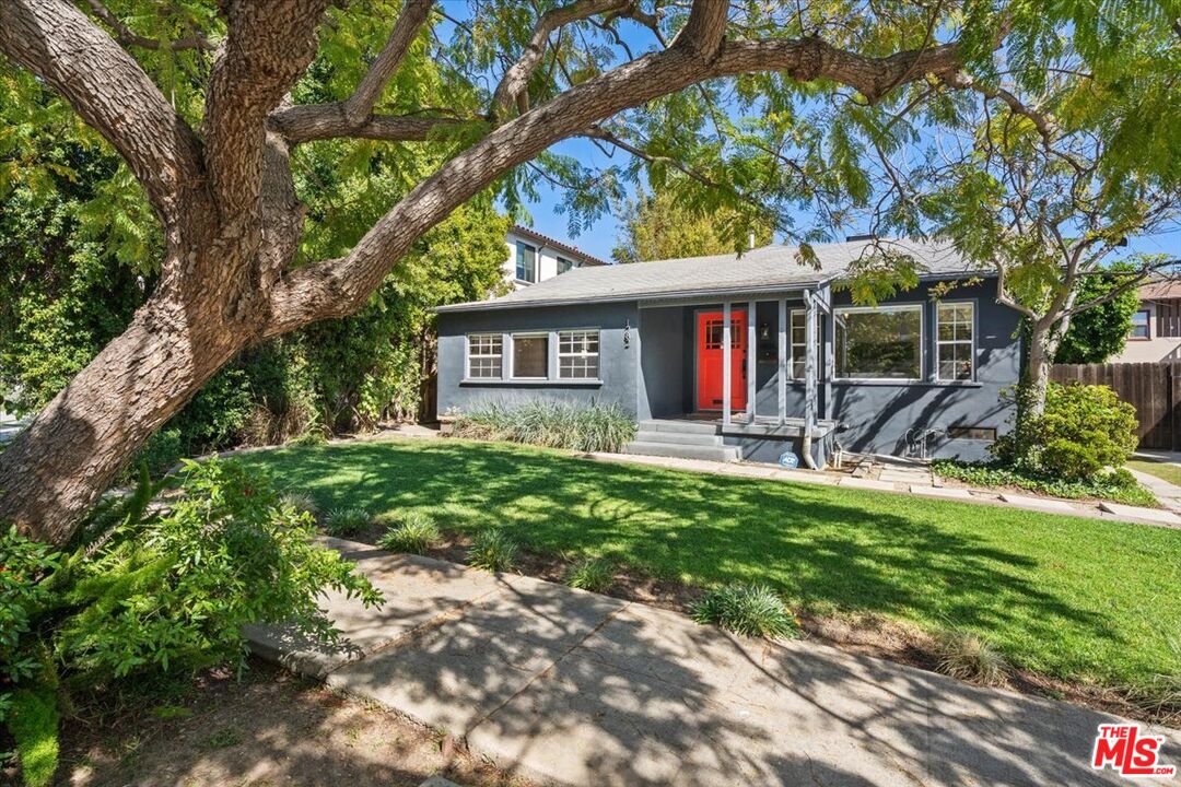 1282 Meadowbrook Ave