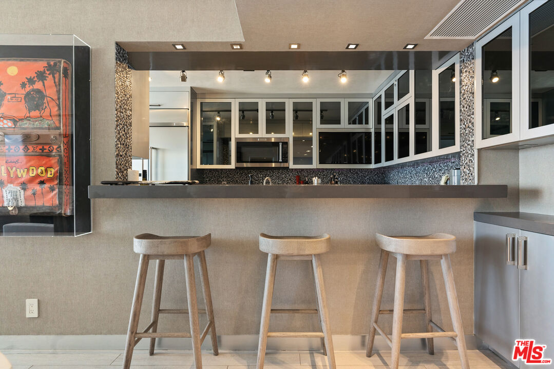 201 Ocean Ave Unit: 903P