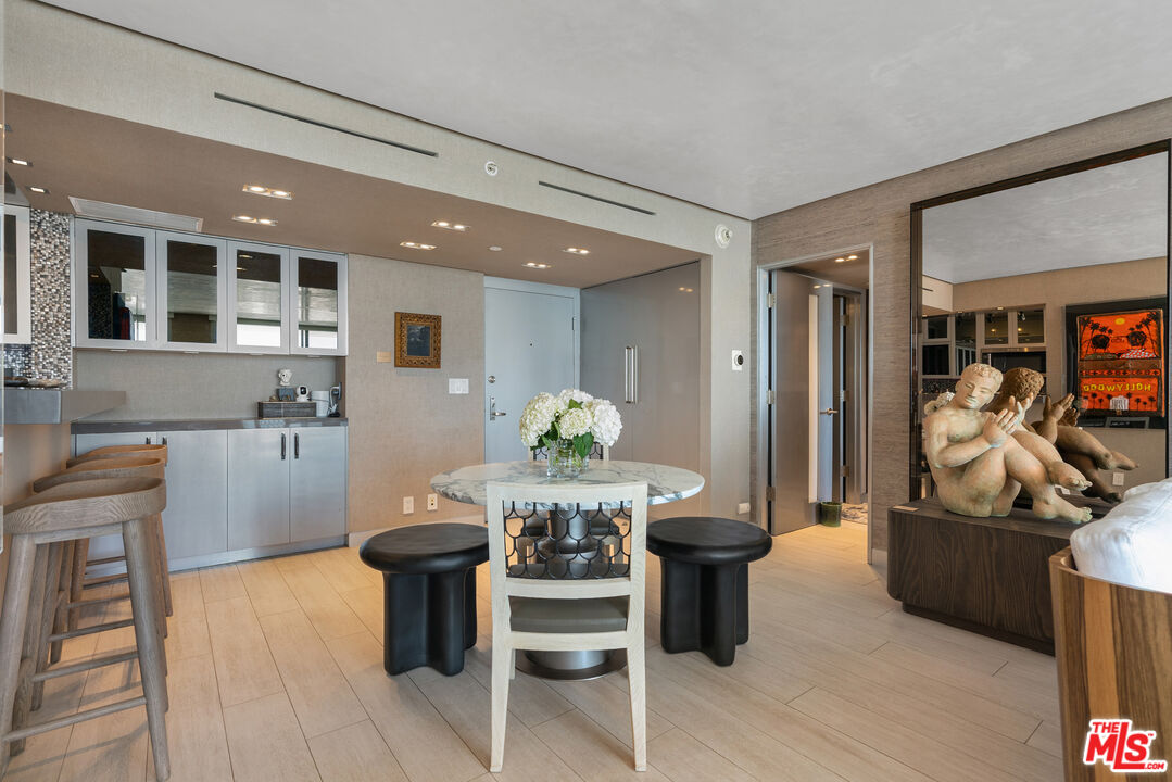 201 Ocean Ave Unit: 903P