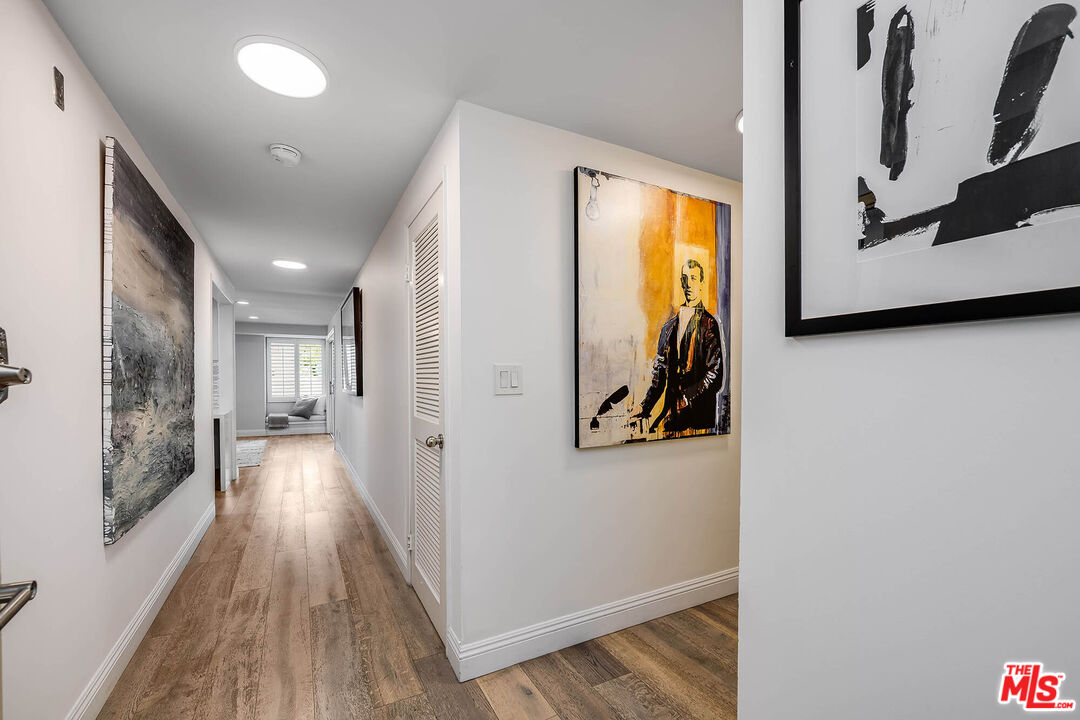 441 N Oakhurst Dr Unit: 203