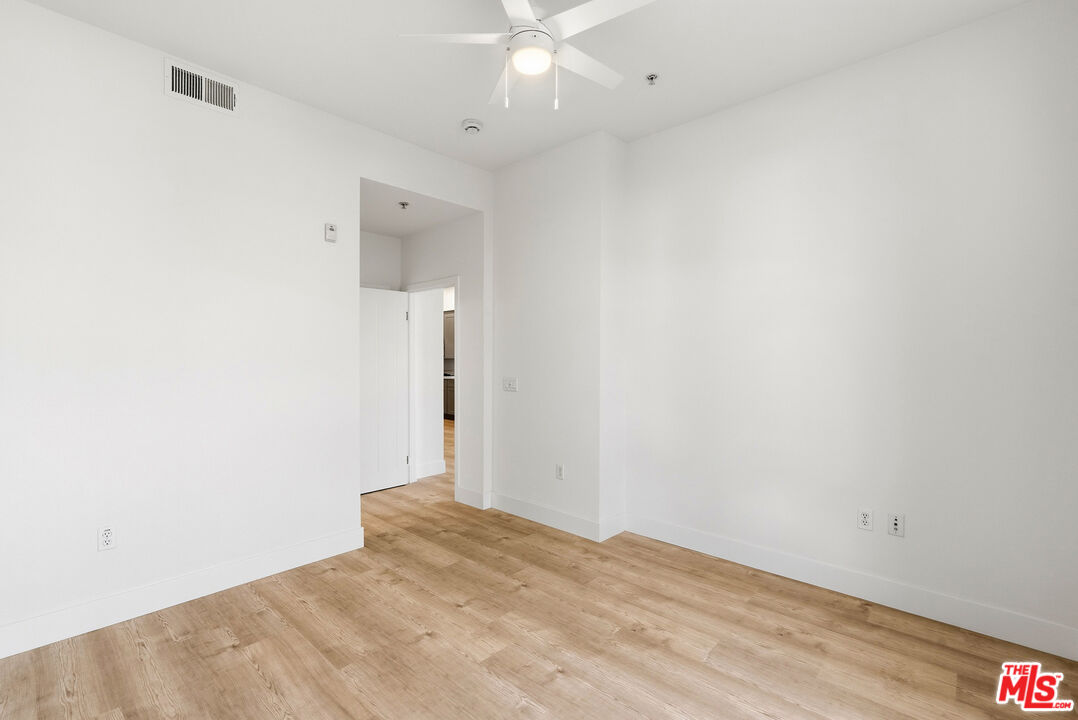 12920 Runway Rd Unit: 120