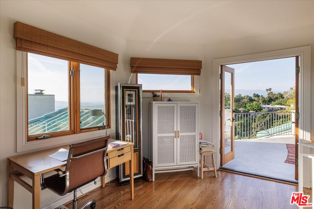 804 Mount Washington Dr