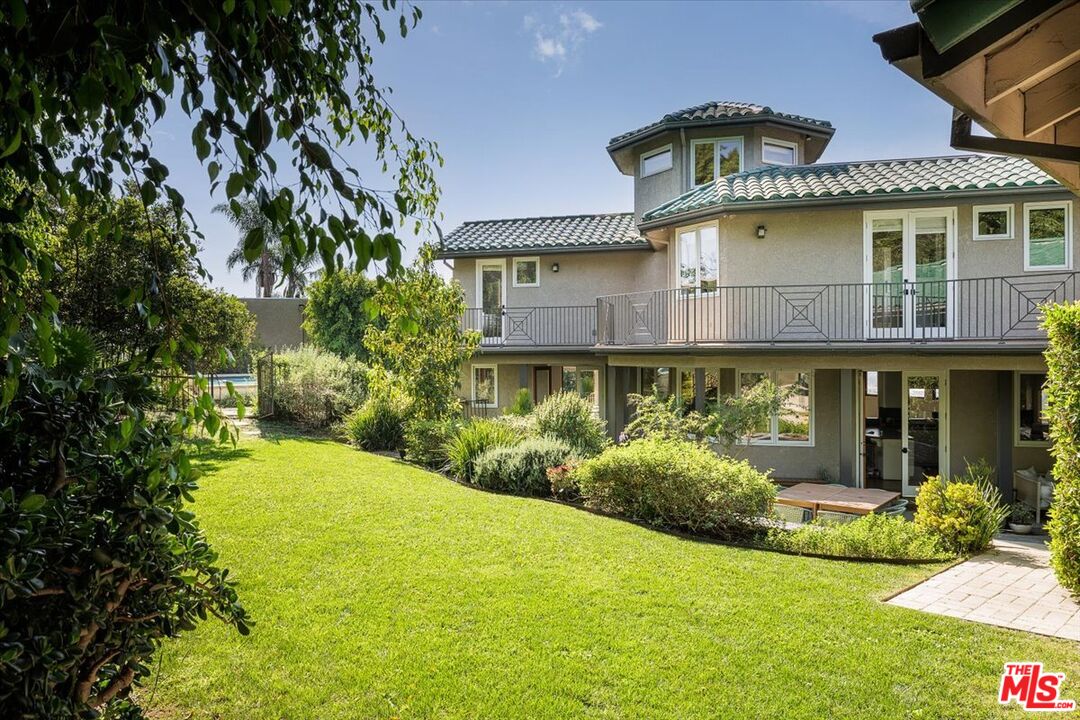 804 Mount Washington Dr