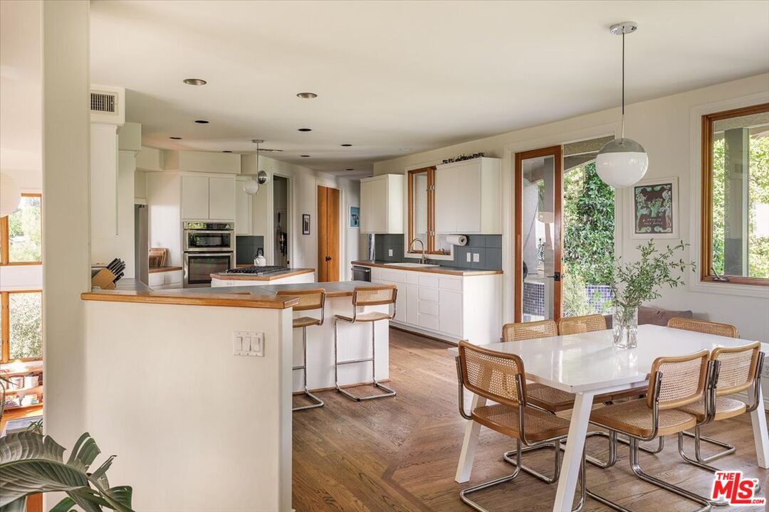 804 Mount Washington Dr