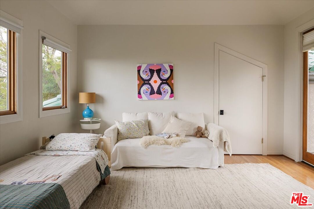 804 Mount Washington Dr