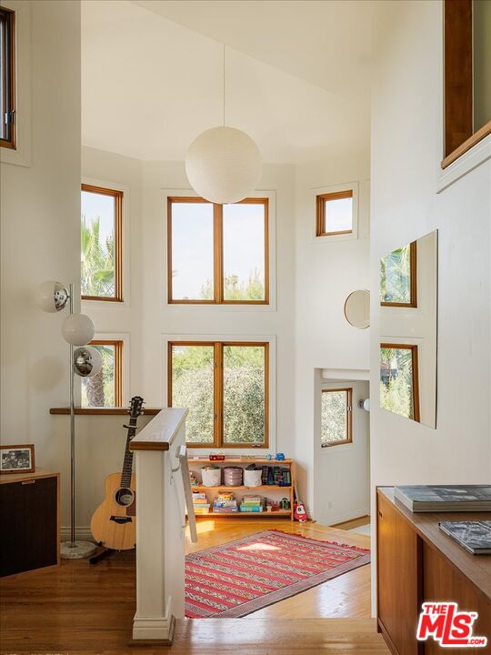 804 Mount Washington Dr