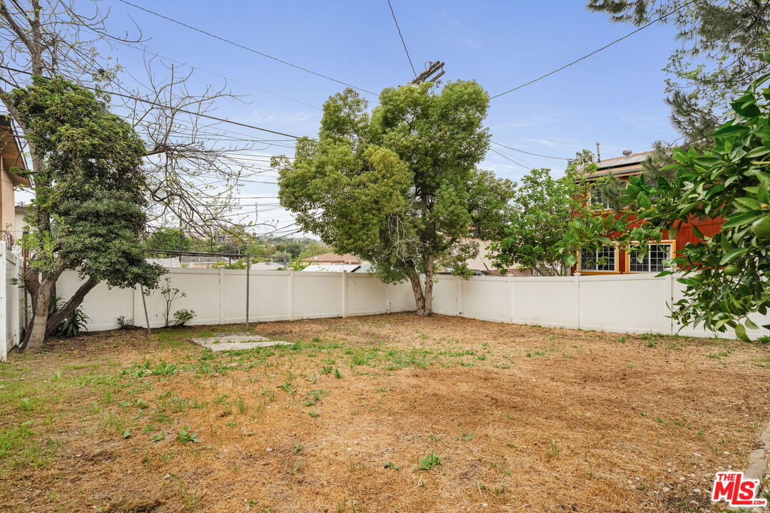 3107 Pueblo Ave