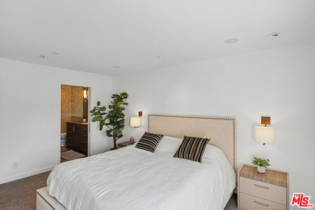 720 Huntley Dr Unit: 202