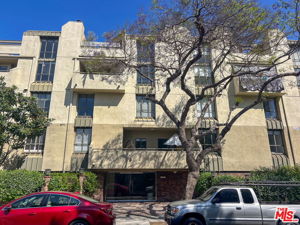 720 Huntley Dr Unit: 202