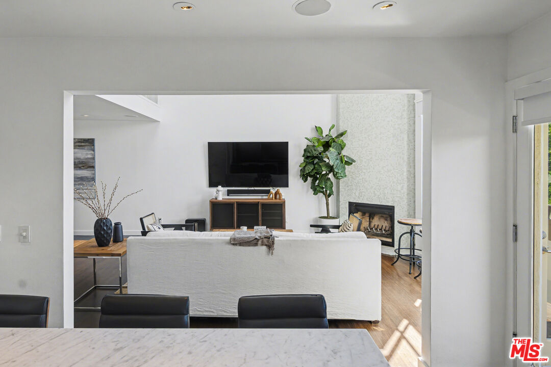 720 Huntley Dr Unit: 202