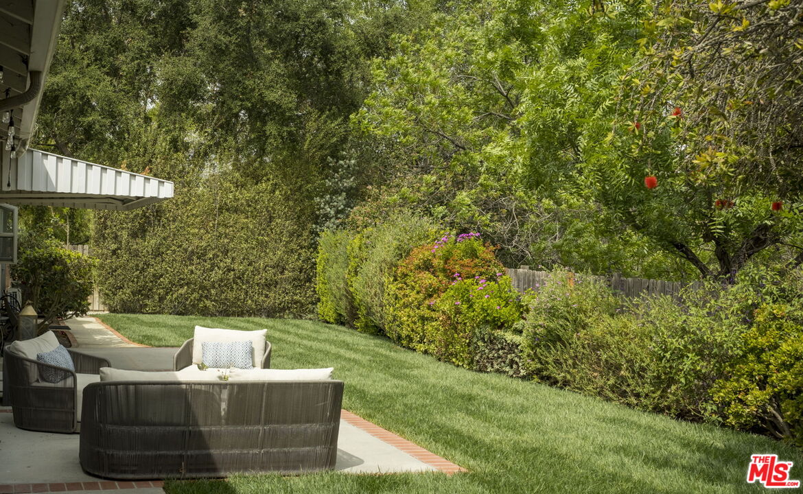 3400 Camino De La Cumbre