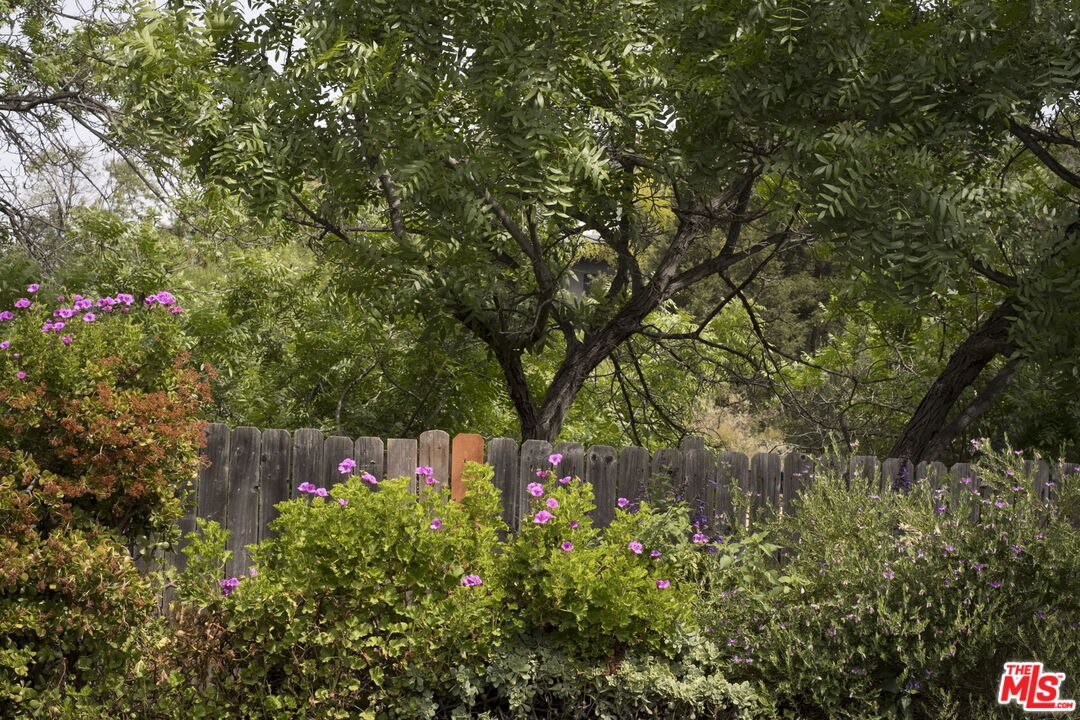 3400 Camino De La Cumbre