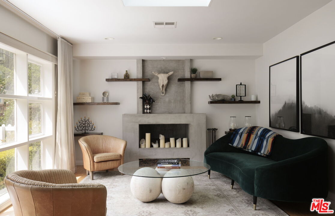 3400 Camino De La Cumbre