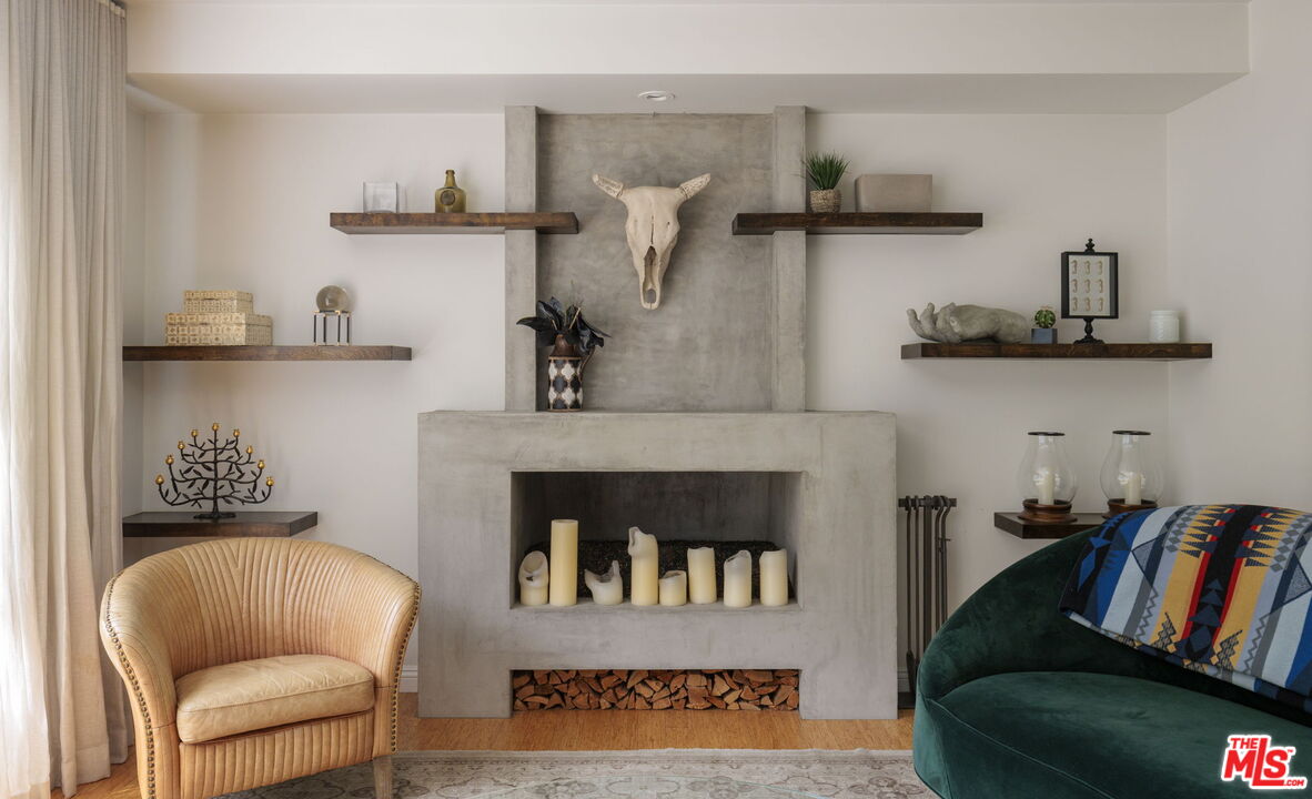 3400 Camino De La Cumbre