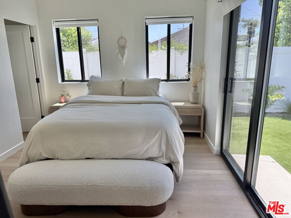 2911 S Rimpau Blvd Unit: 2909