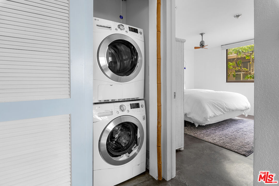 6209 Pacific Ave Unit: 104