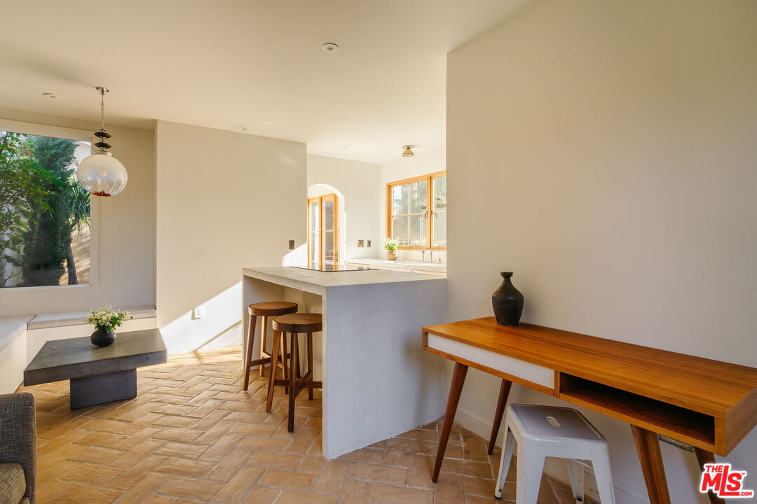 2640 Clyde Ave Unit: ADU