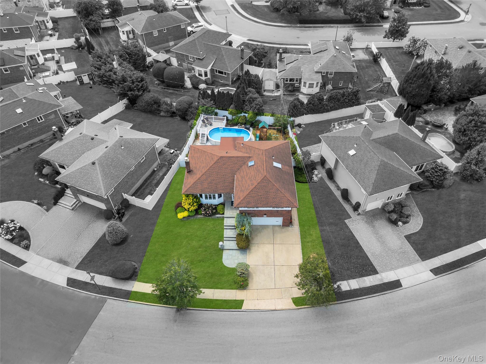 690 Edgewood Drive