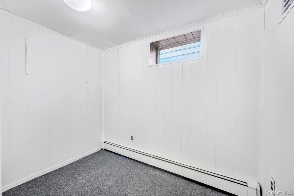 2566 Hyacinth Street