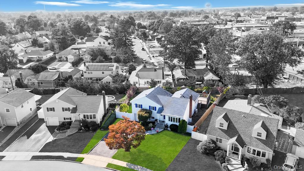 2566 Hyacinth Street