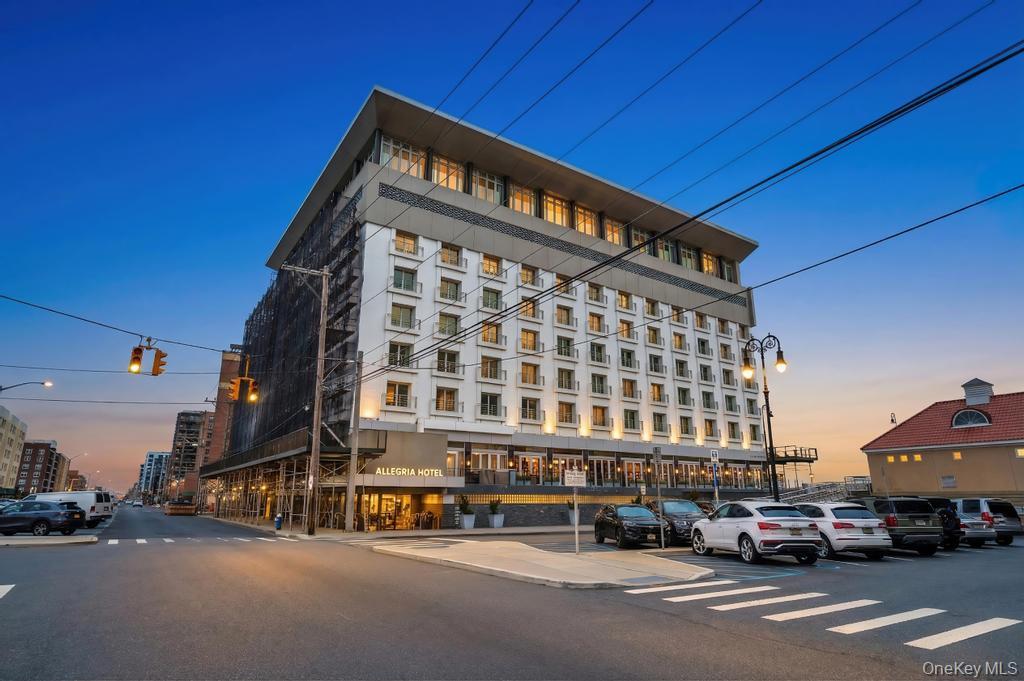 100 W Broadway Unit: 2Bb