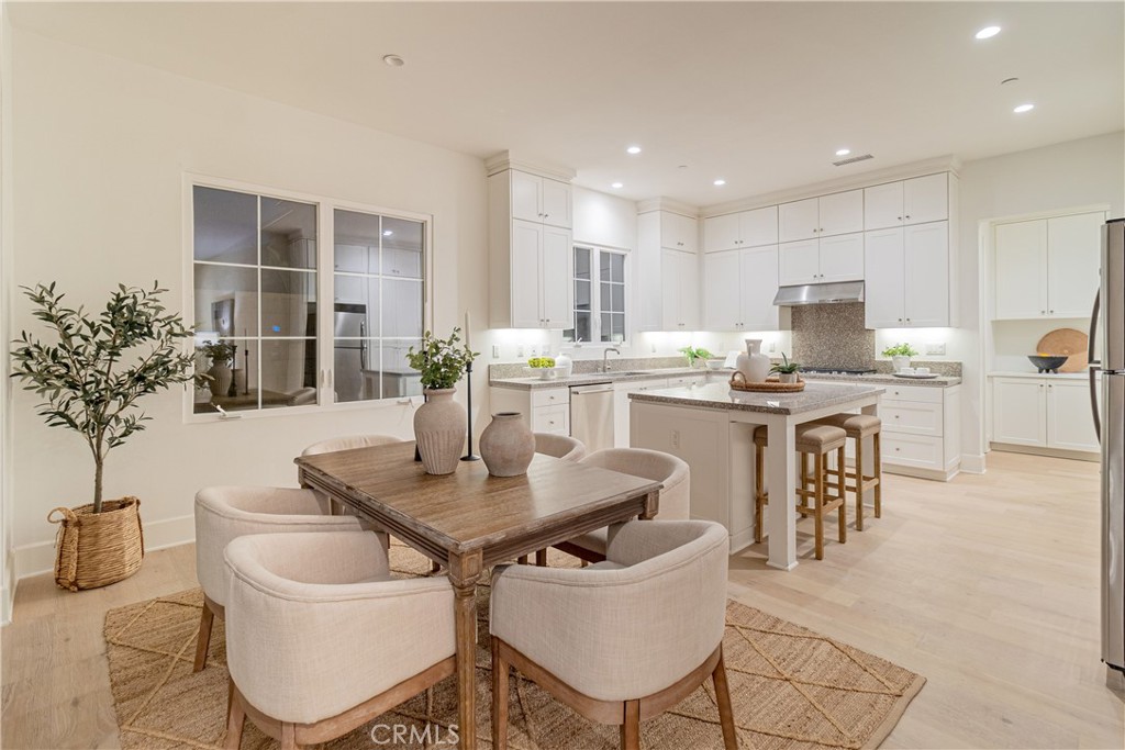 194 Villa Ridge