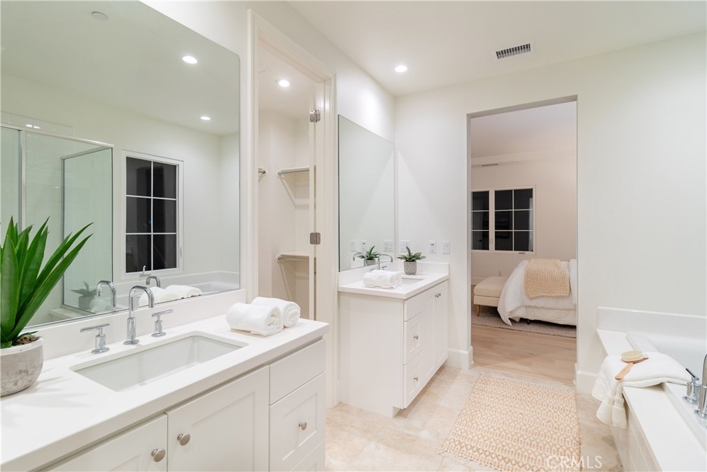 194 Villa Ridge