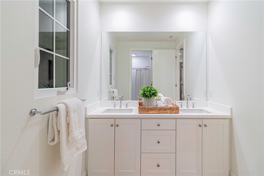 194 Villa Ridge