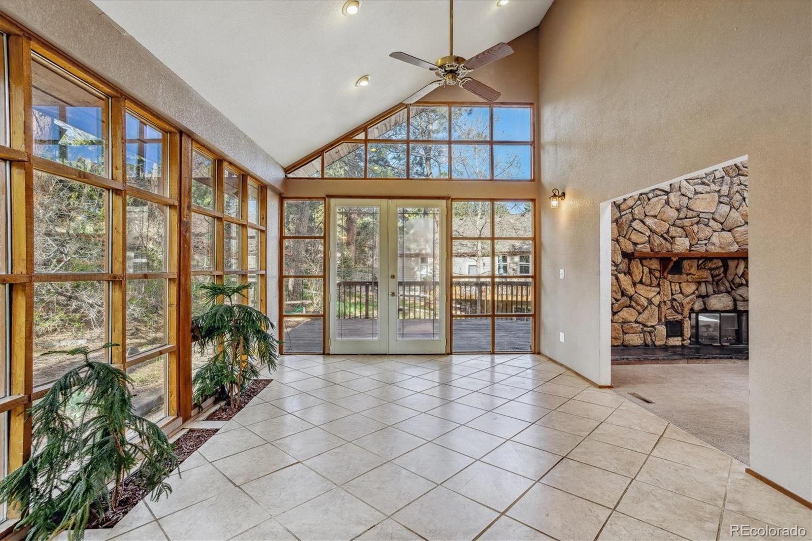 5985 Ponderosa Way