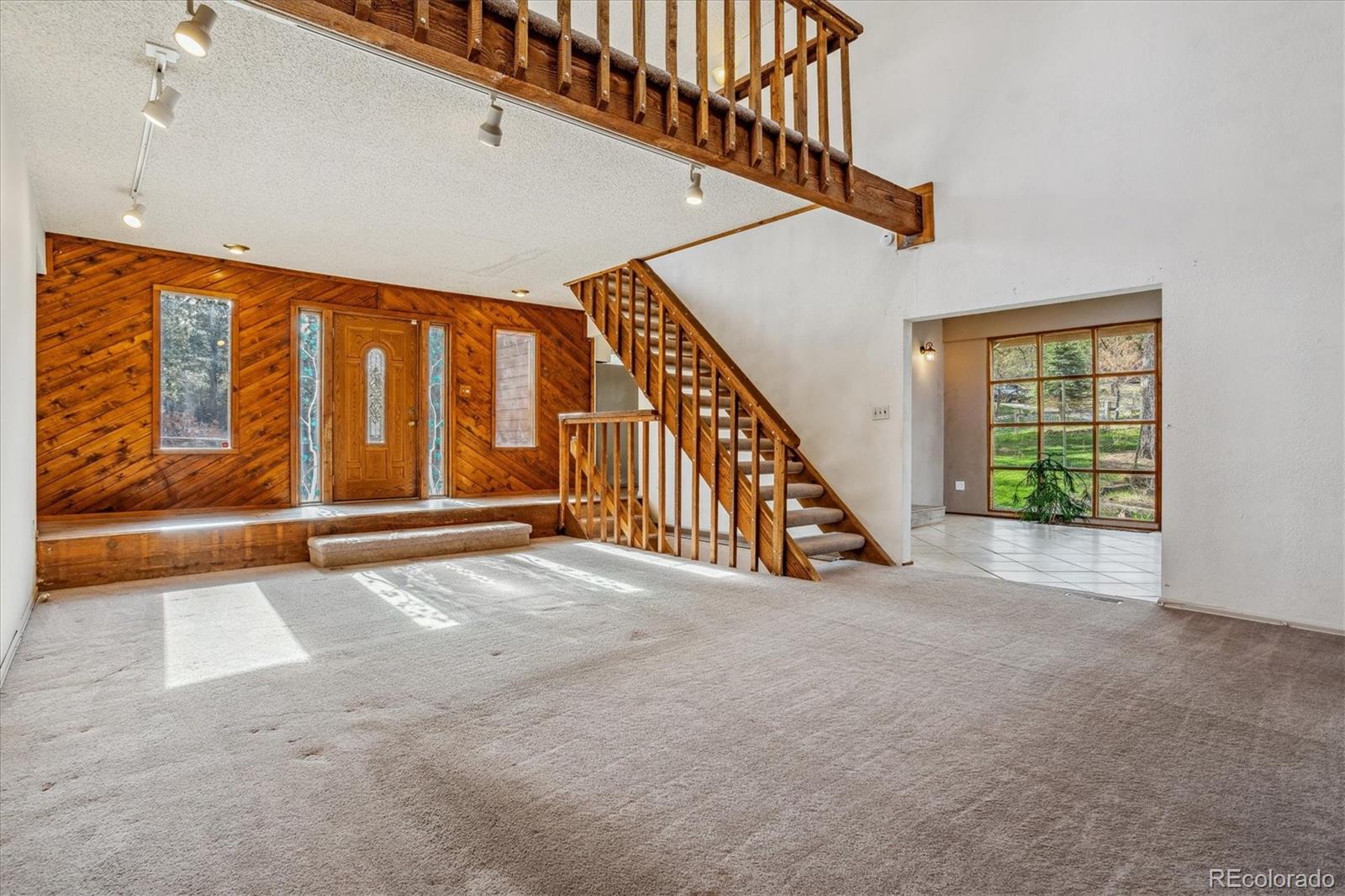 5985 Ponderosa Way